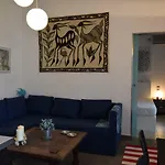 Clio's House Όρμος