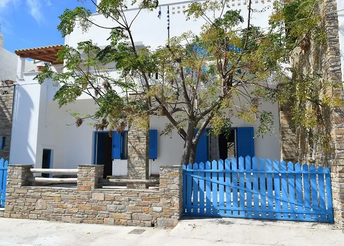 Дом отдыха Clio's House Ormos (Andros)